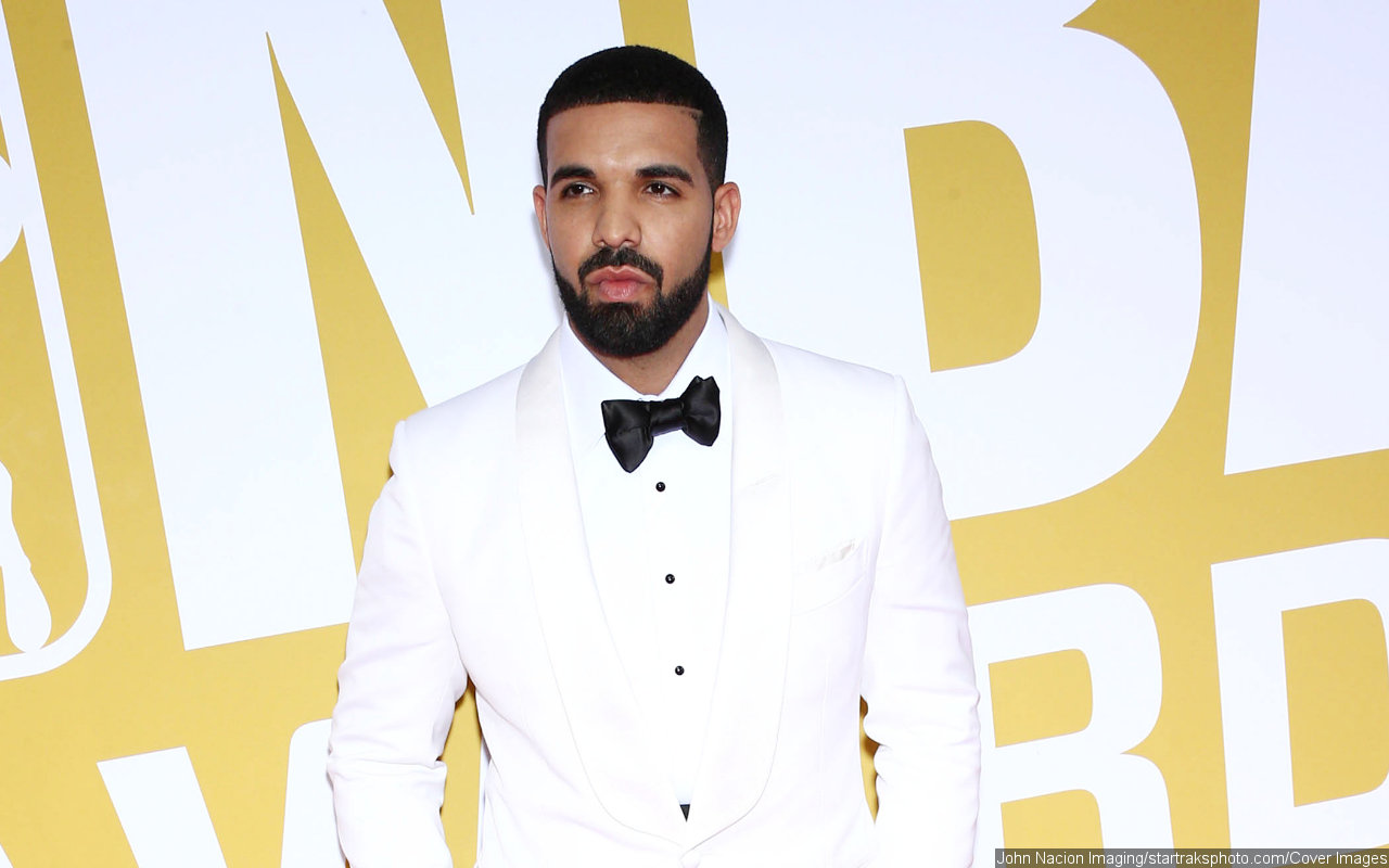 Drake Delights Miami Strippers by Giving Them Chanel Bags