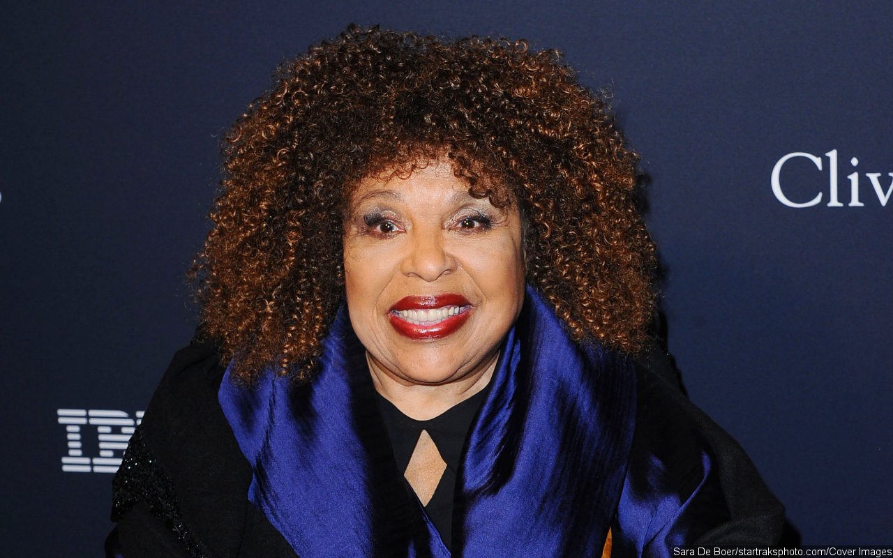 Roberta Flack Says It's 'Impossible' for Her to Sing Again After ALS Diagnosis
