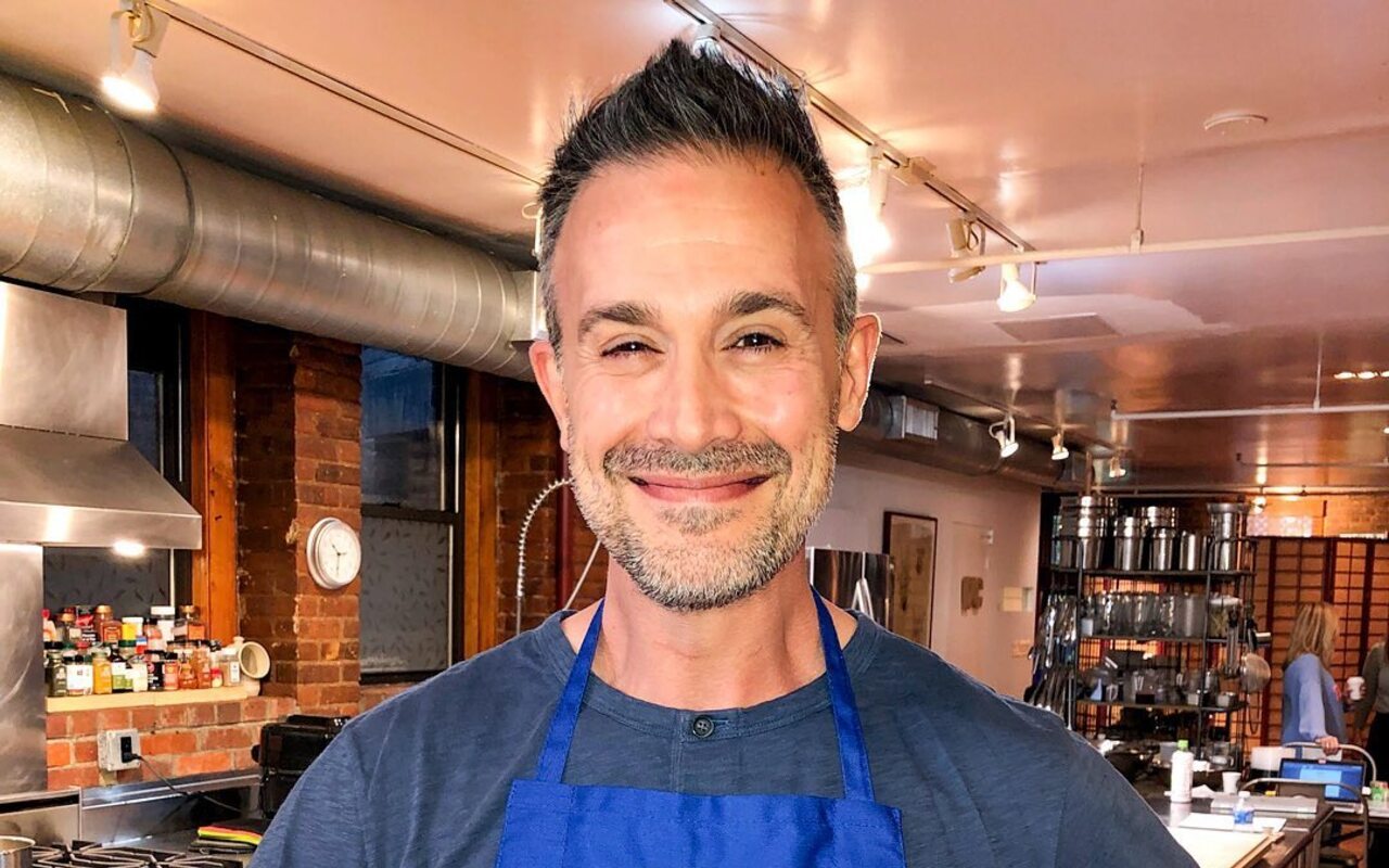 Freddie Prinze Jr. Hates Messy Home, Doesn't Watch Wife's 'Buffy the Vampire Slayer'