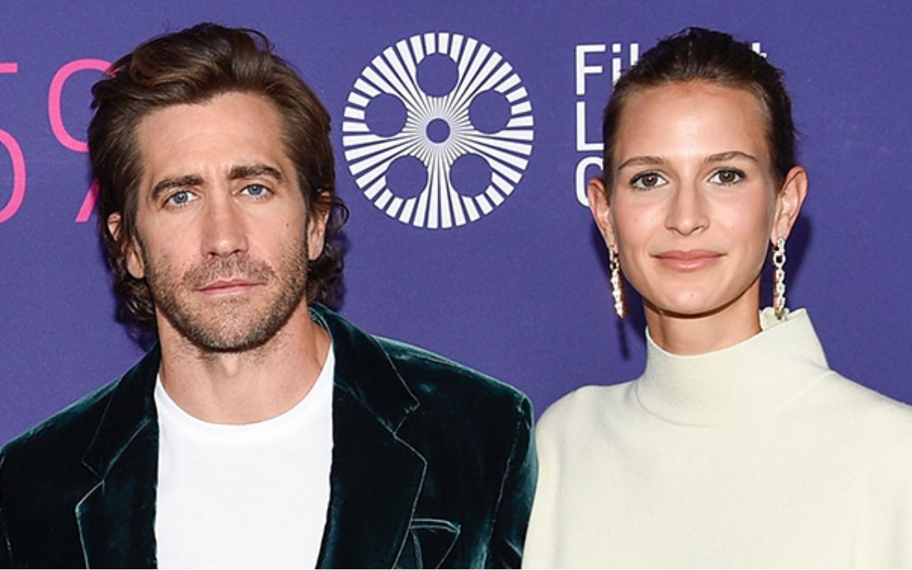 Jake Gyllenhaal and Jeanne Cadieu Pack on PDA During Rare Outing Months After Sparking Split Rumors