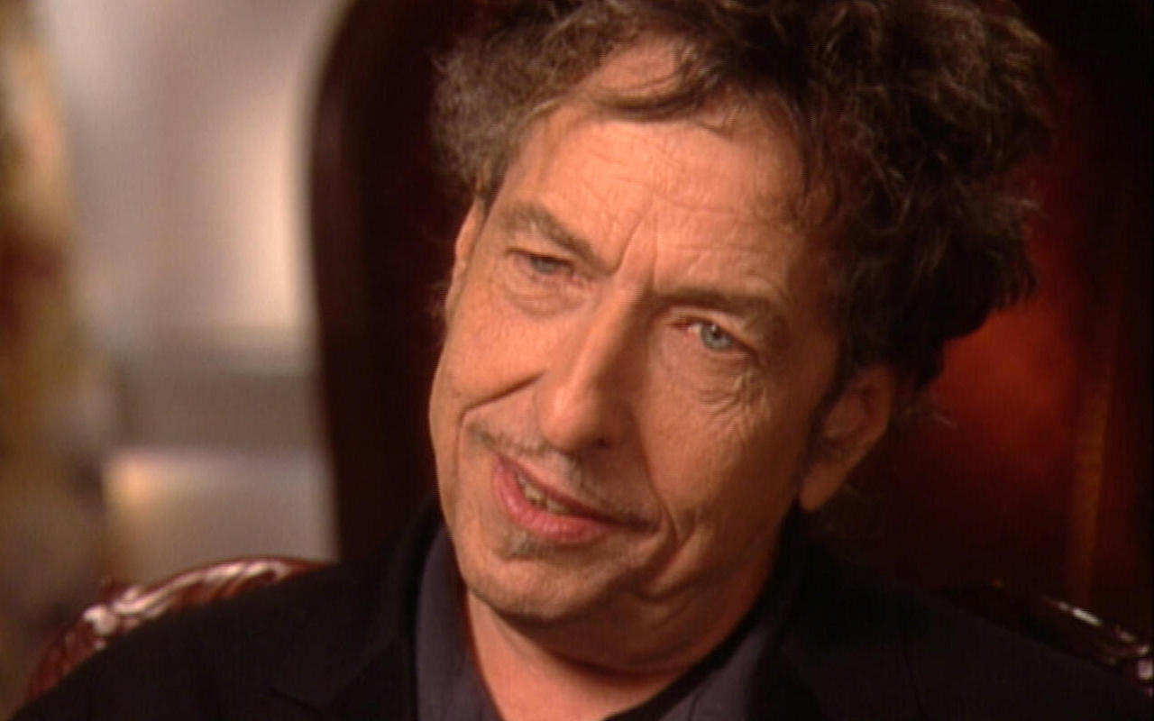 Bob Dylan Cites Illness as Reason Why He Used Machine to 'Hand-Sign' Copies of His Book
