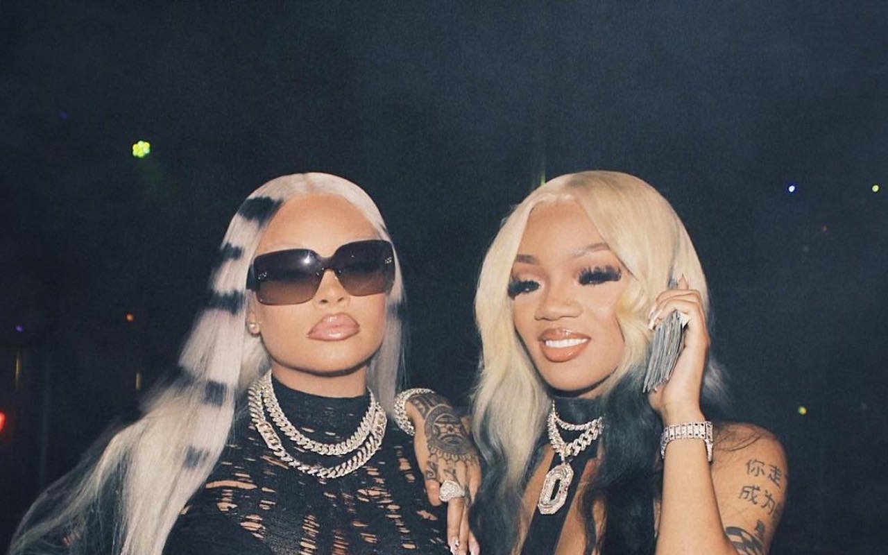 чонгук бтс севен. чонгук 2023 год. Latto & lu kala - lottery. Latto) (clean ver. In n out latto feat.