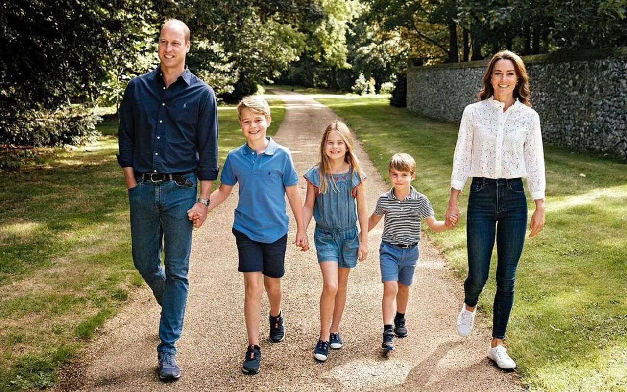 Prince William and Kate Middleton Hold Hands With Kids in 2022 Sweet Christmas Card