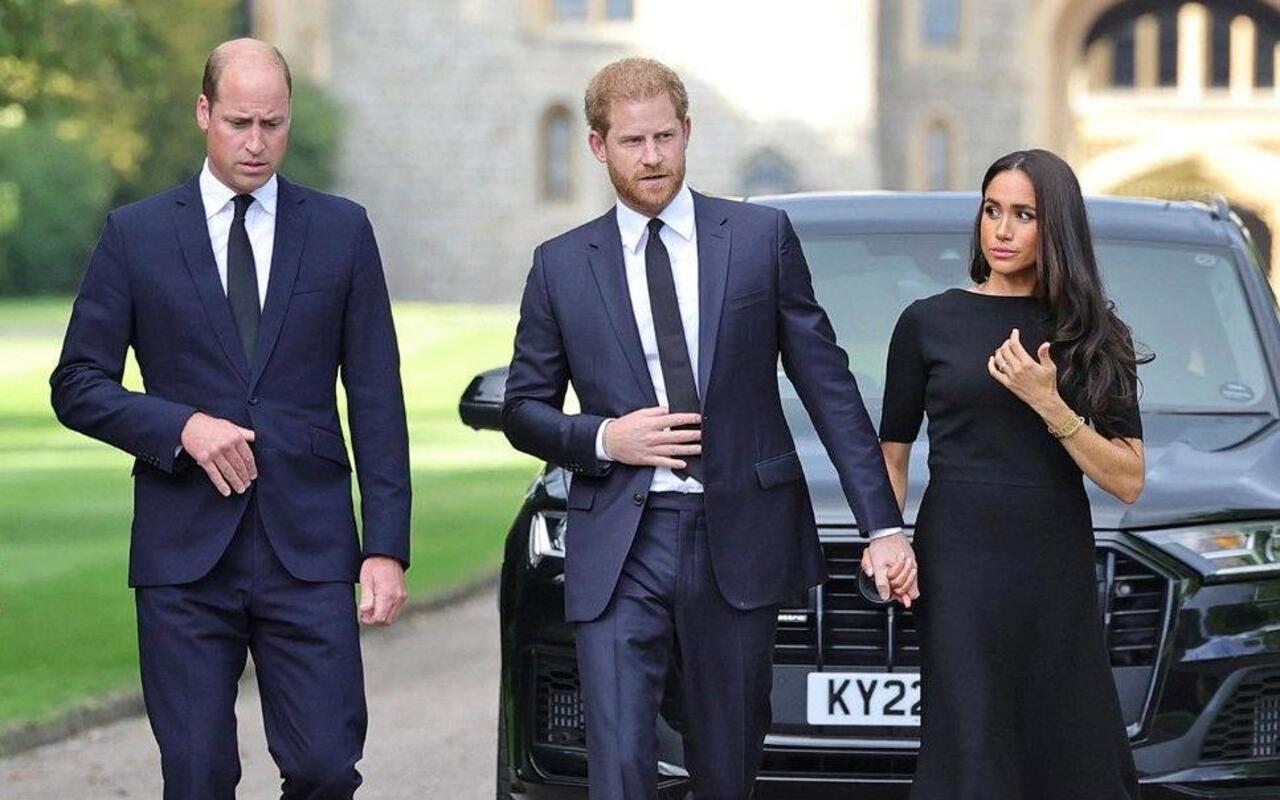 Prince William 'Screamed and Shouted' at Prince Harry Before Royal Exit With Meghan Markle