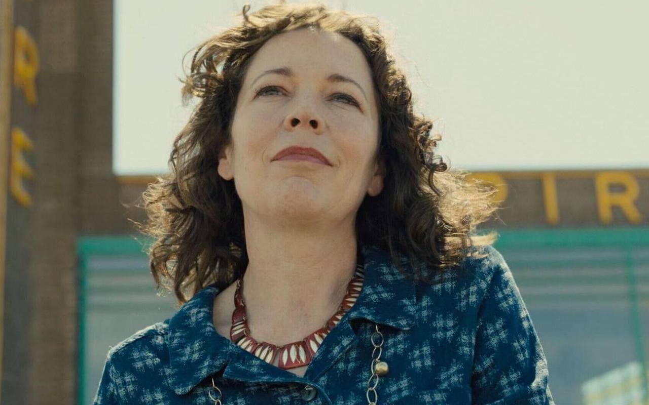 Olivia Colman Left Red-Faced During 'Empire of Light' Sex Scene