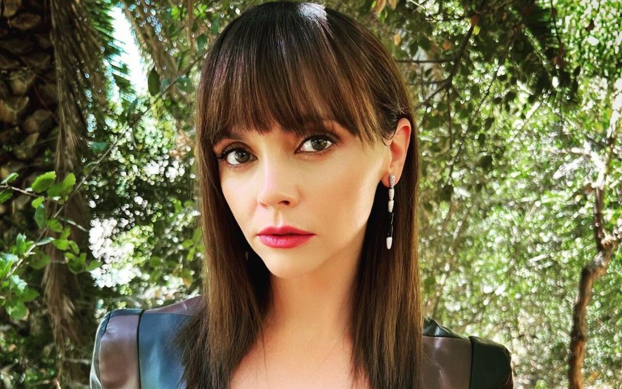 Christina Ricci's Little Son Corrects Her When She Calls Boats 'She': 'Women Are Not Objects'
