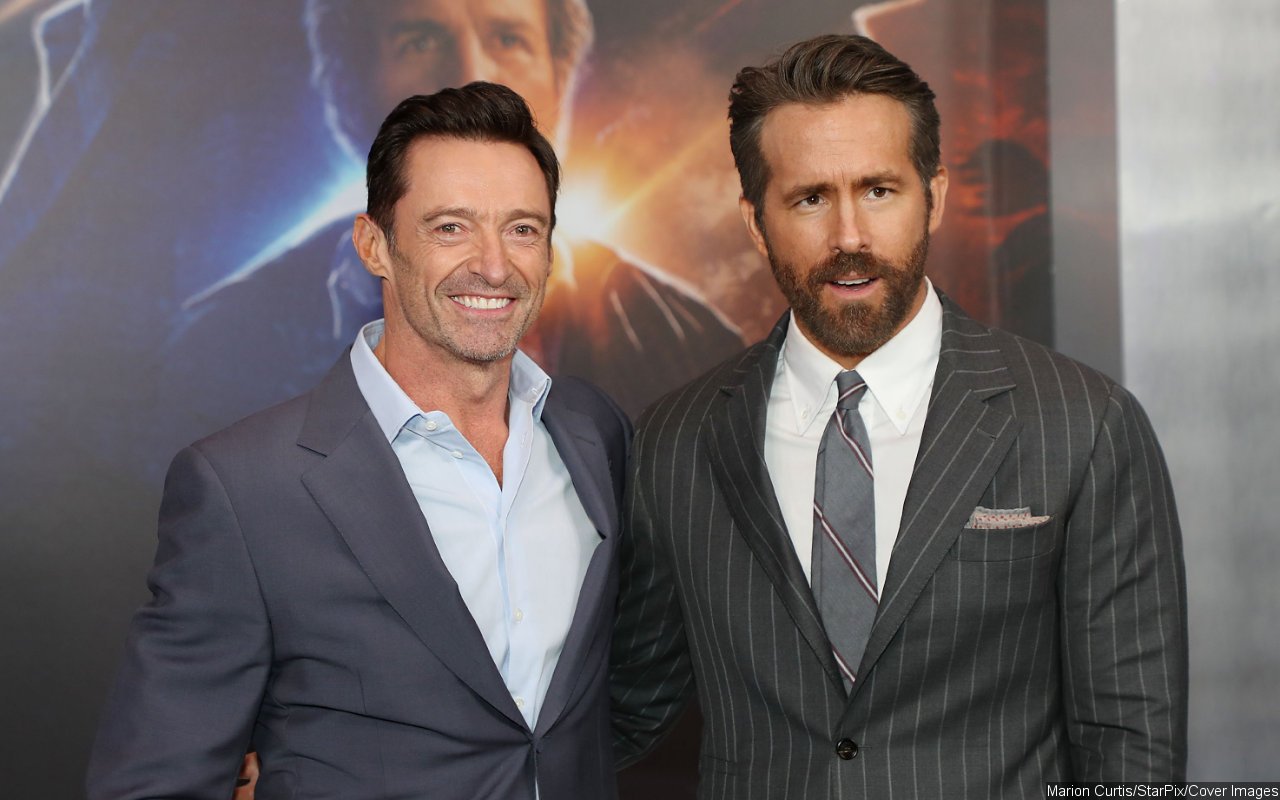 Ryan Reynolds Reacts to Hugh Jackman's Hilarious Attempt to Block Him ...