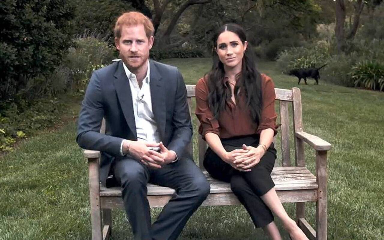 Prince Harry Wishes He Didnt Watch Wife Meghan Markles Sex Scenes in Suits