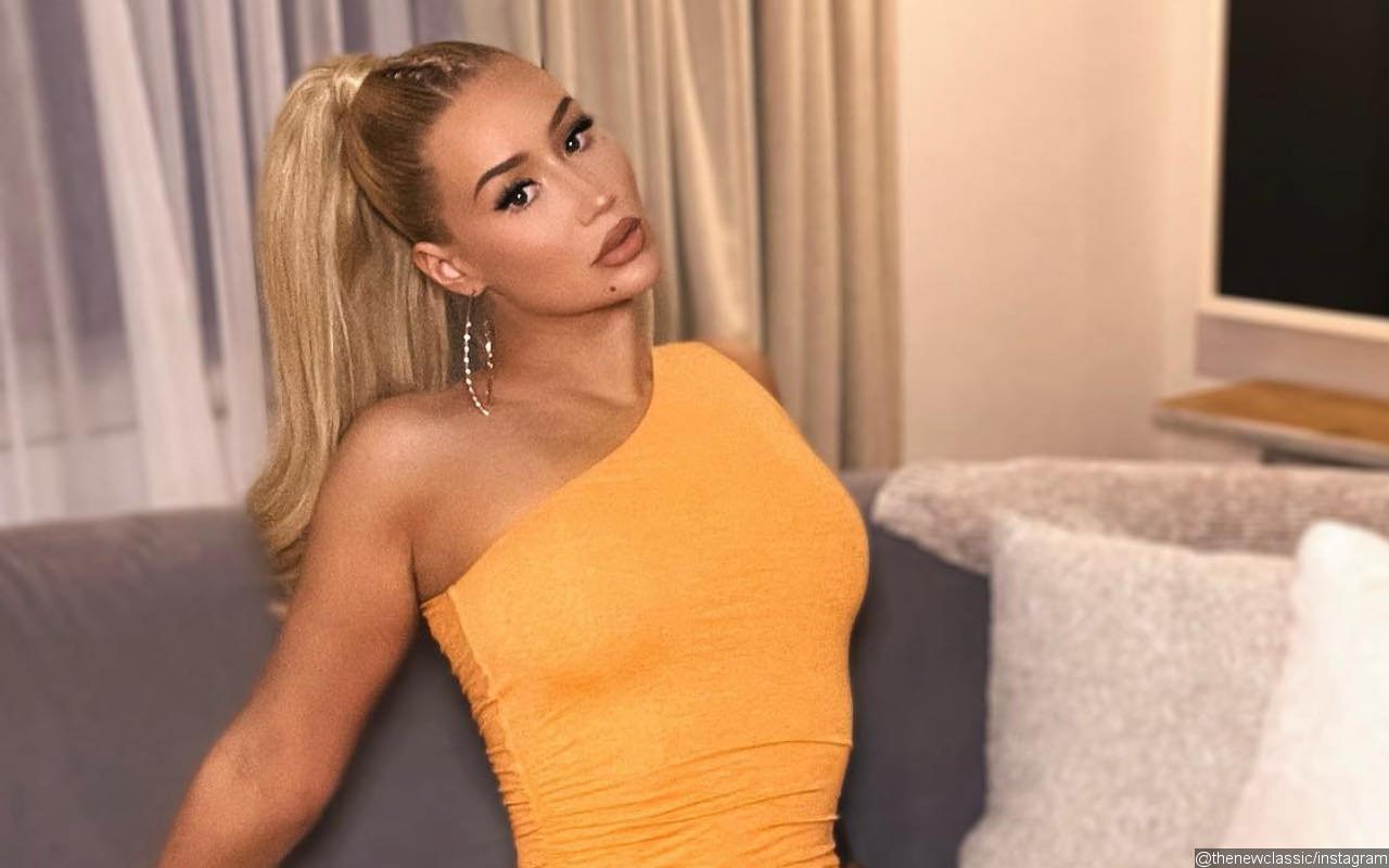 Iggy Azalea Makes Over $300K in First 24 Hours on OnlyFans Despite Being Trolled Online
