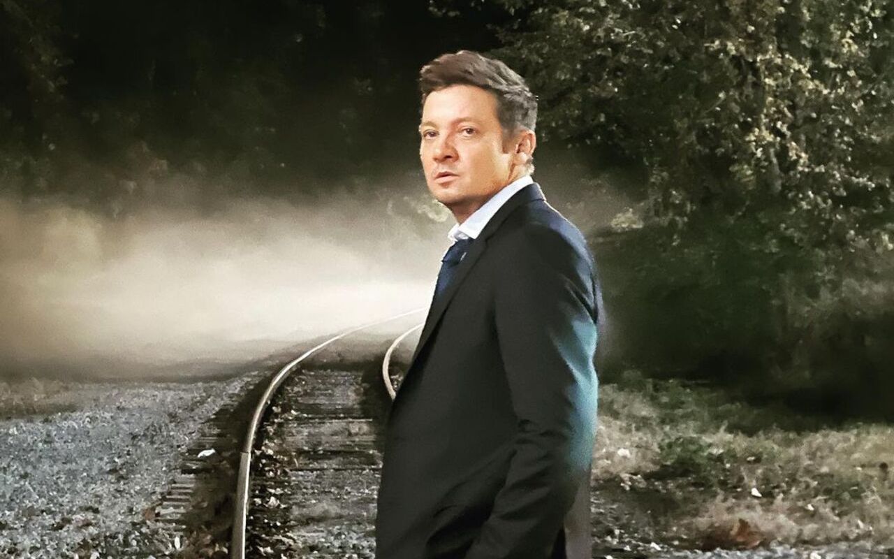 Jeremy Renner Warns Fans About Heavy Snowfall as He Yearns for Home Amid Hospitalization