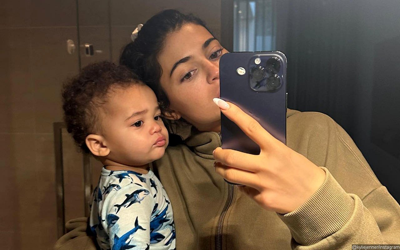 Fans Troll Kylie Jenner Over NFSW Arabian Translation of Son Aire's Name 