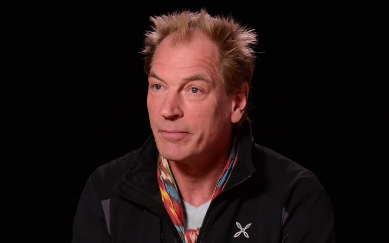 Julian Sands' Brother Has Lost Hope to Find Actor Alive, Two Weeks After Disappearance