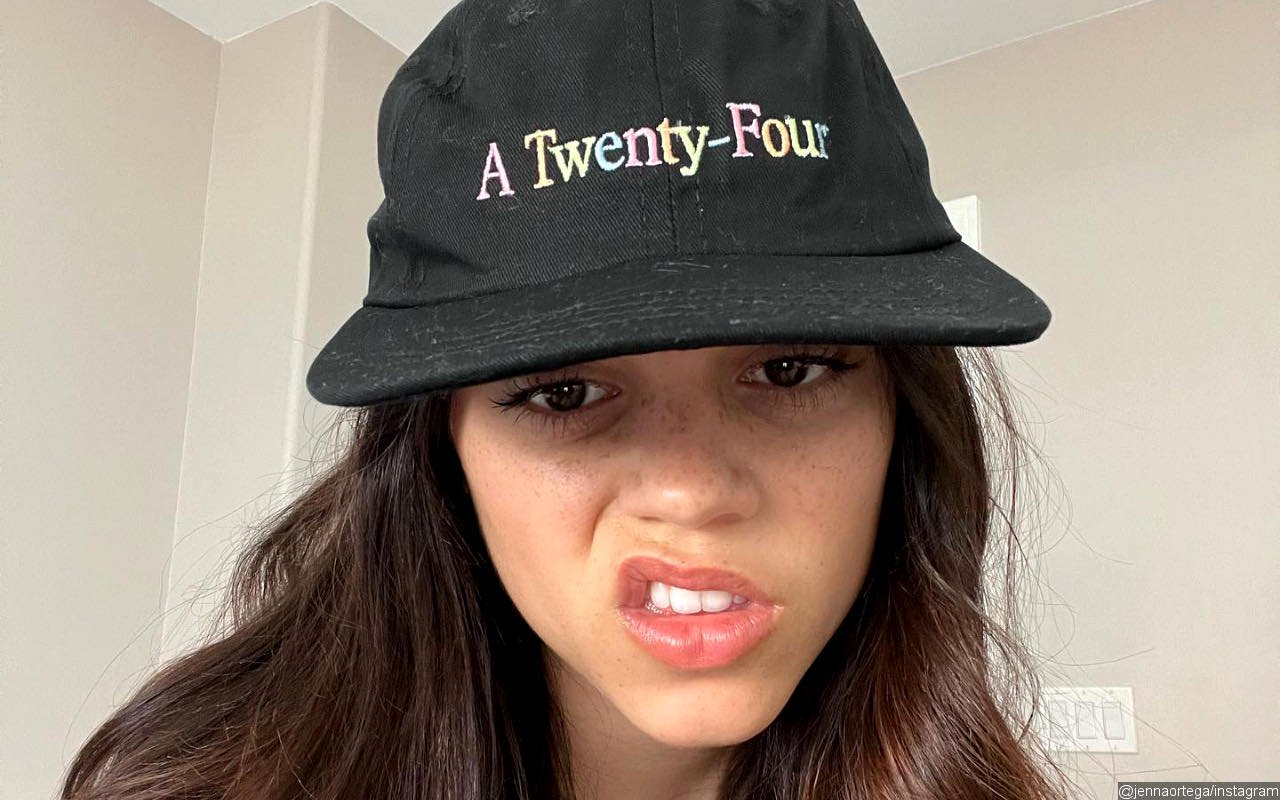 Jenna Ortega Flaunts Natural Beauty in No-Makeup Selfie