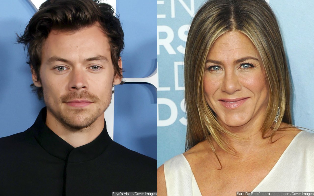 Harry Styles Suffers Embarrassing Wardrobe Malfunction in Front of 'First Crush' Jennifer Aniston