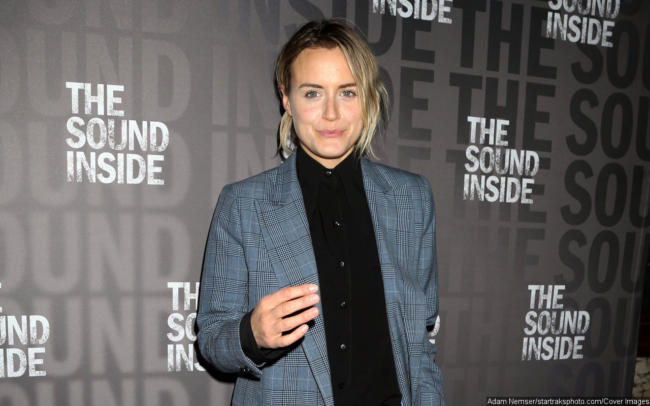 Taylor Schilling Failed to 'Be in Love' With a Mannequin During Audition