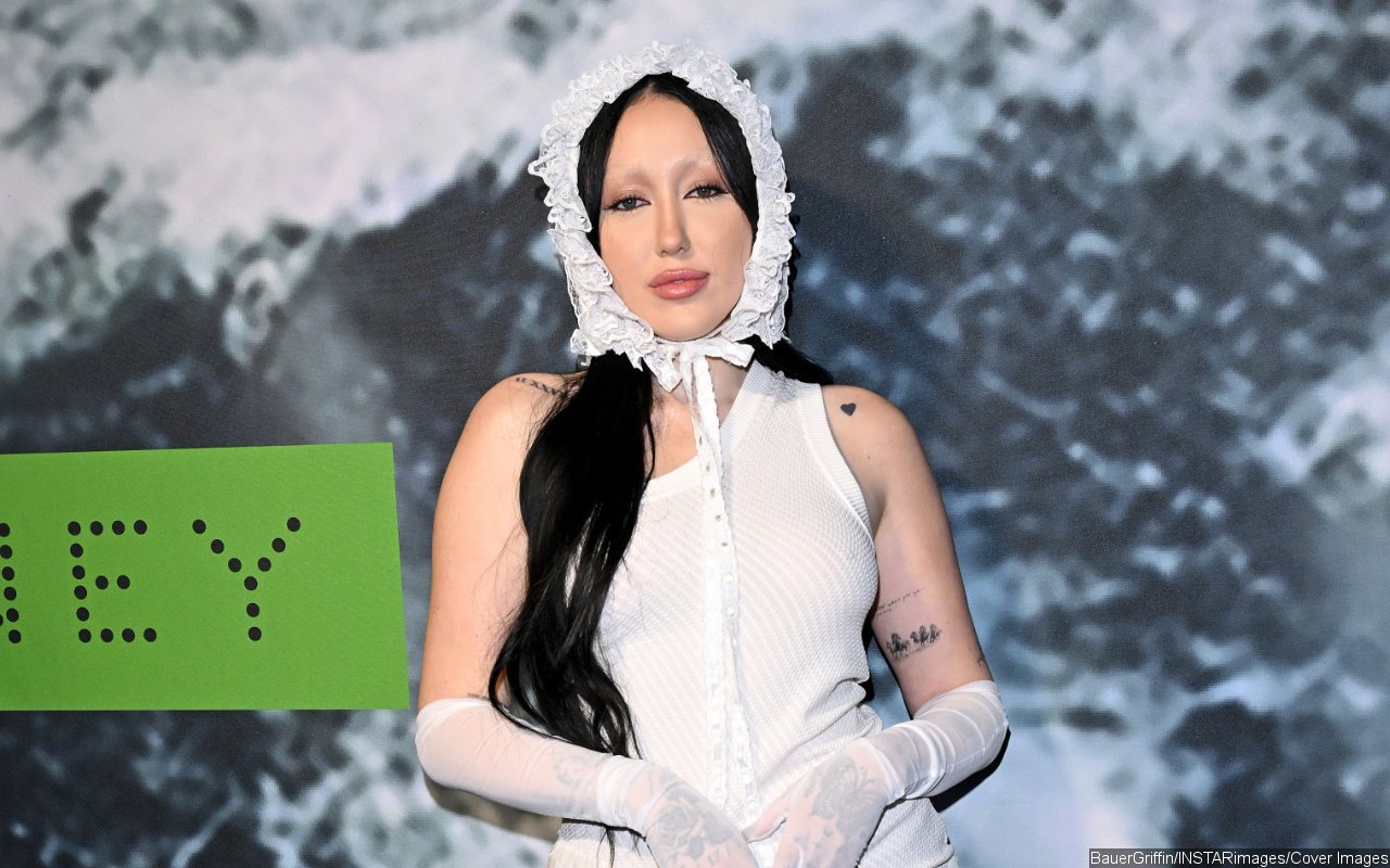Noah Cyrus Trolled for Wearing 'Stack of Tires' Outfit in Paris