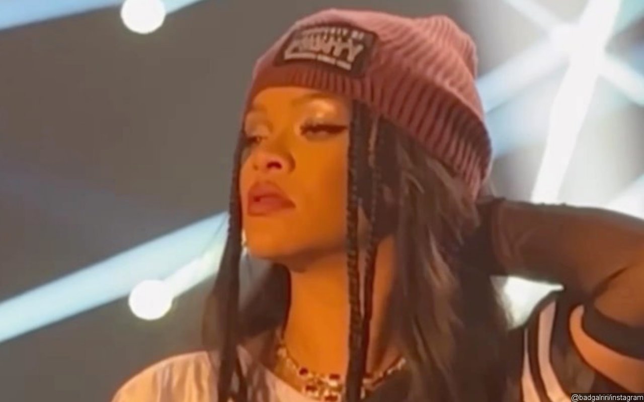 Rihanna Shares She Went Through '39 Versions of Setlist' for Super Bowl Halftime Performance