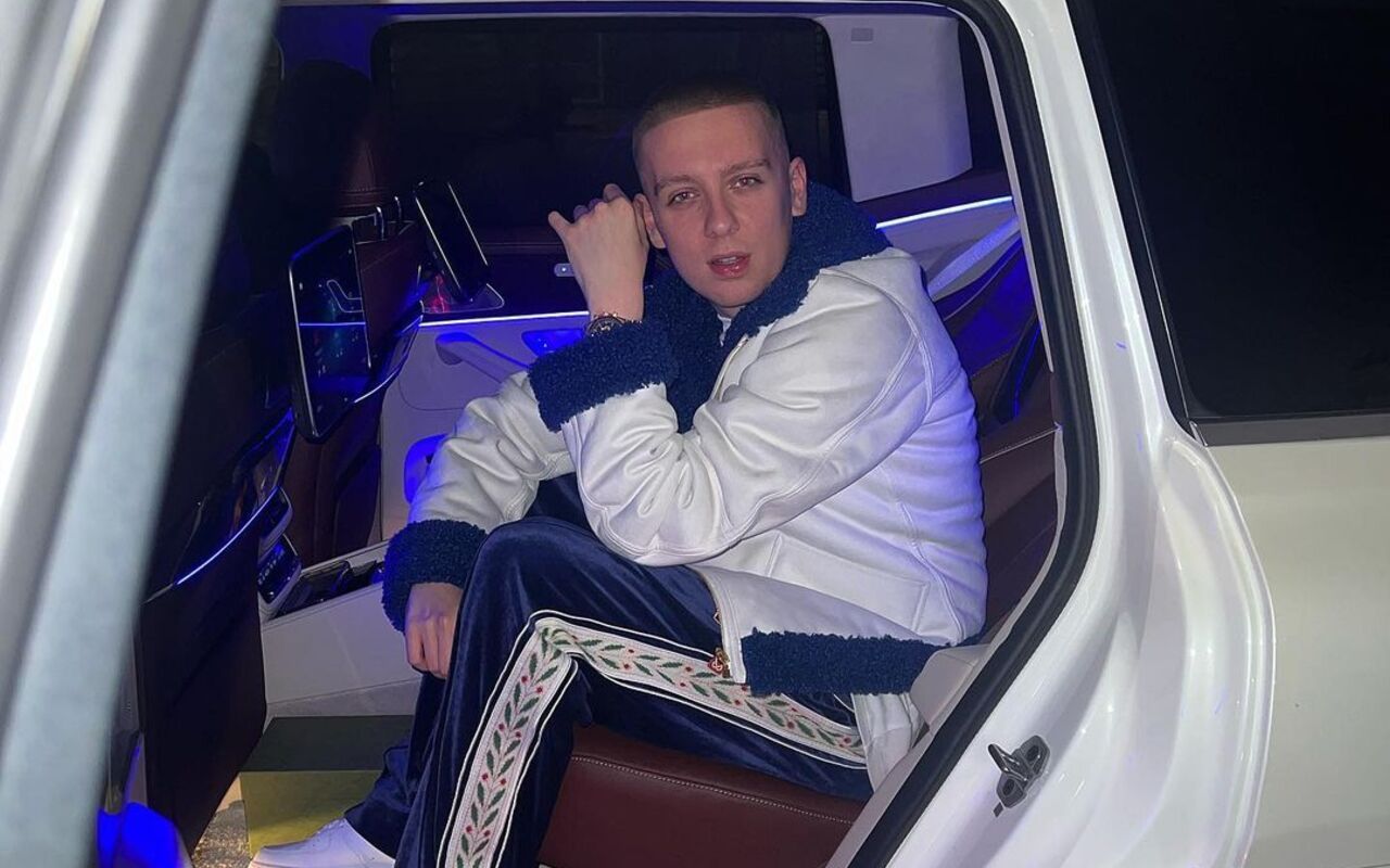 Aitch Revealed to Have Welcomed a Baby as He's Handed Award at BRITs 2023