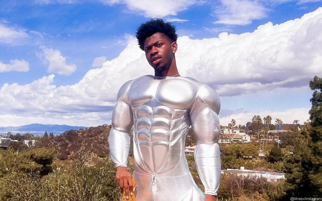Lil Nas X Posts and Deletes His NSFW Thirst Trap