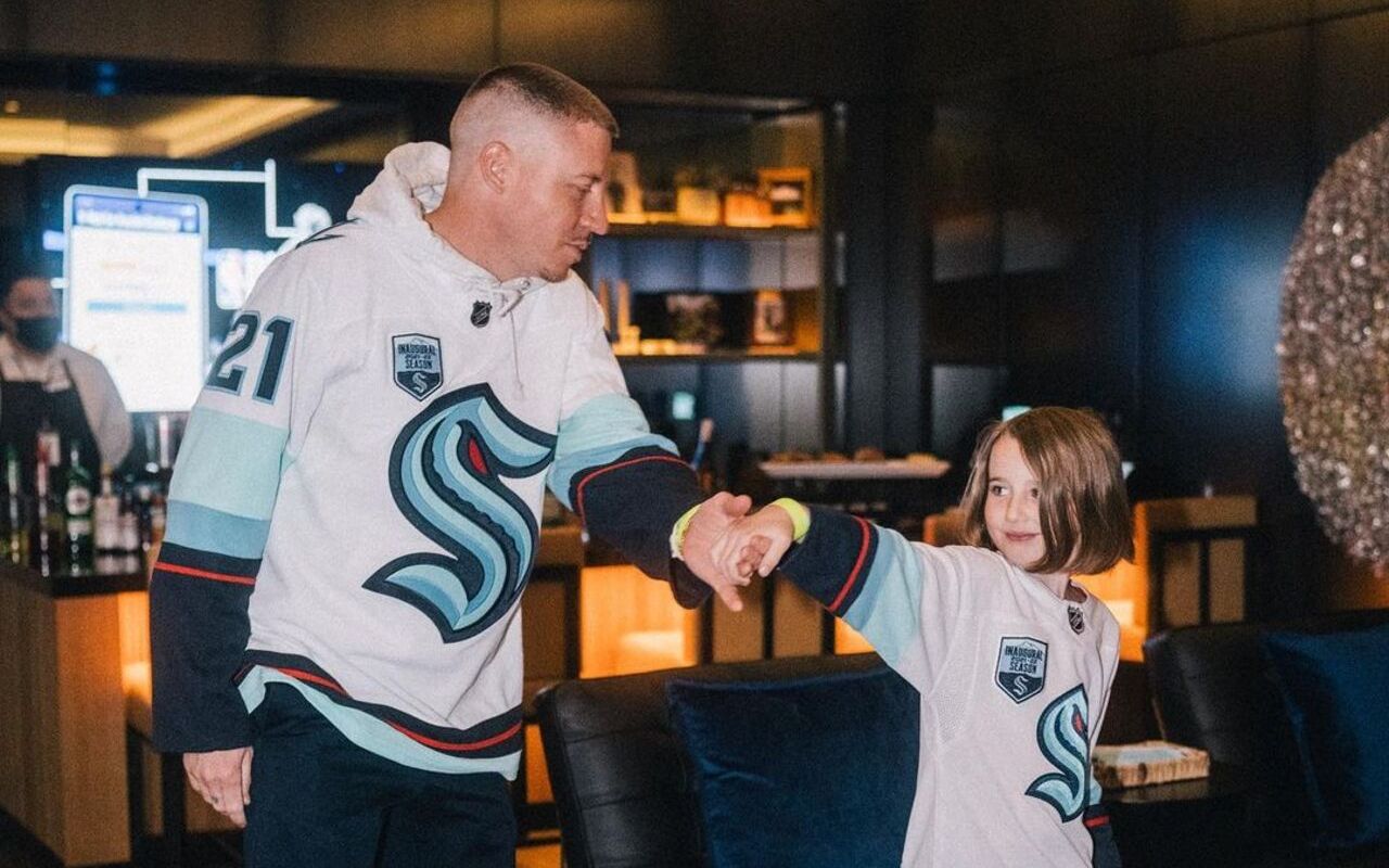 Macklemore Takes 7-Year-Old Daughter to Alcohol Support Meetings