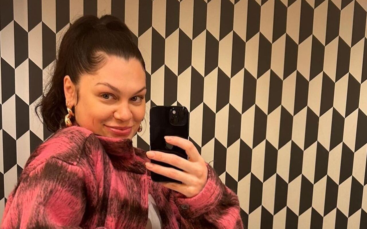 Jessie J Struggling to 'Keep Her Fluids Up' as She's Stricken With Flu Amid Pregnancy