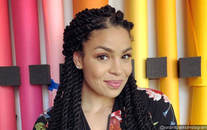 Jordin Sparks Defended by Fans After Being Trolled Over Her National Anthem Performance