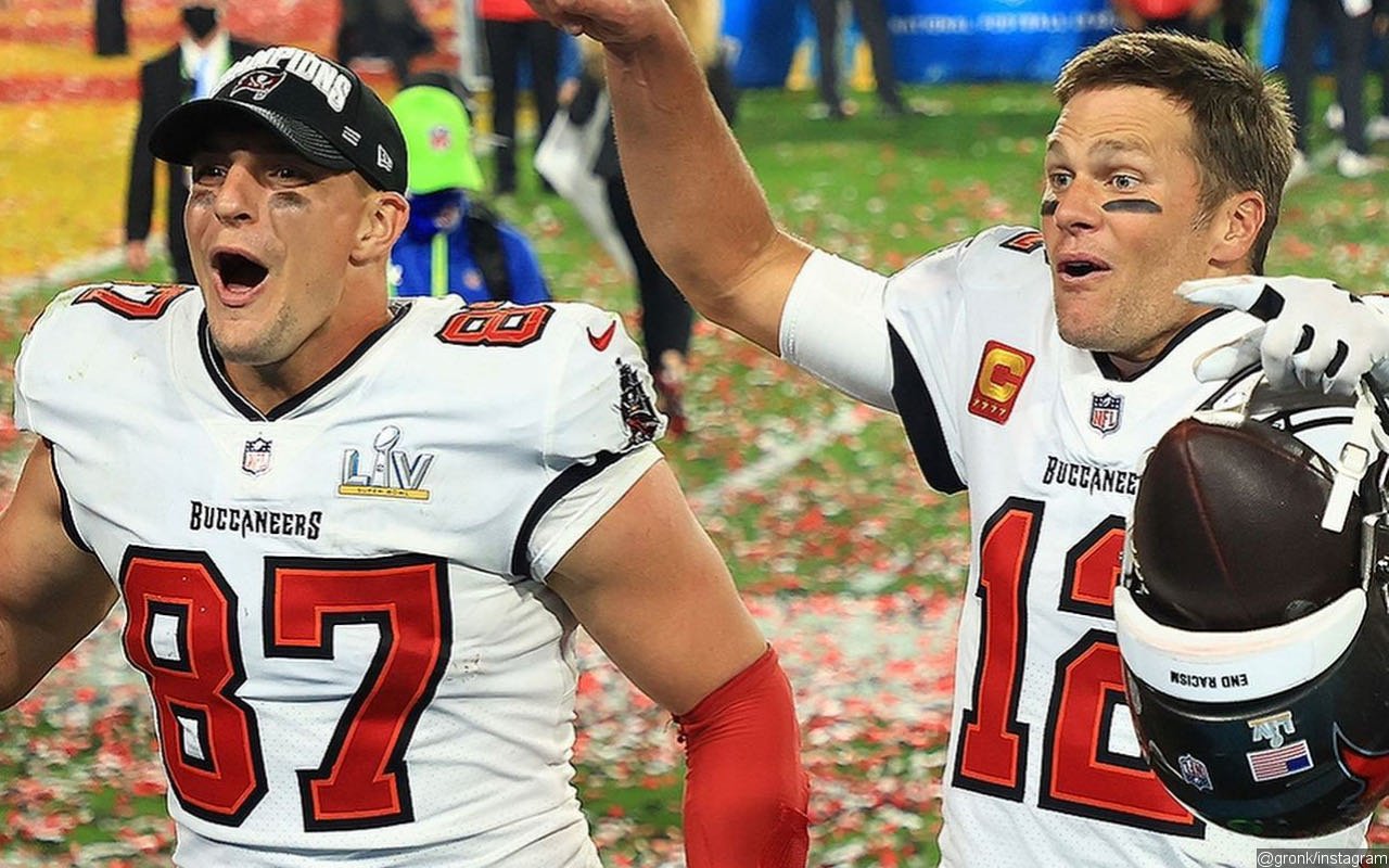 Rob Gronkowski on Rumors Tom Brady Will Unretire Again: I'm 'Very Shocked' 