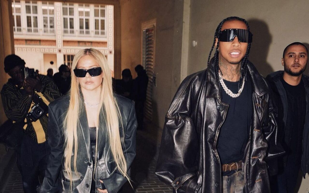 Tyga Splashes Out on Diamond Chain for New Girlfriend Avril Lavigne