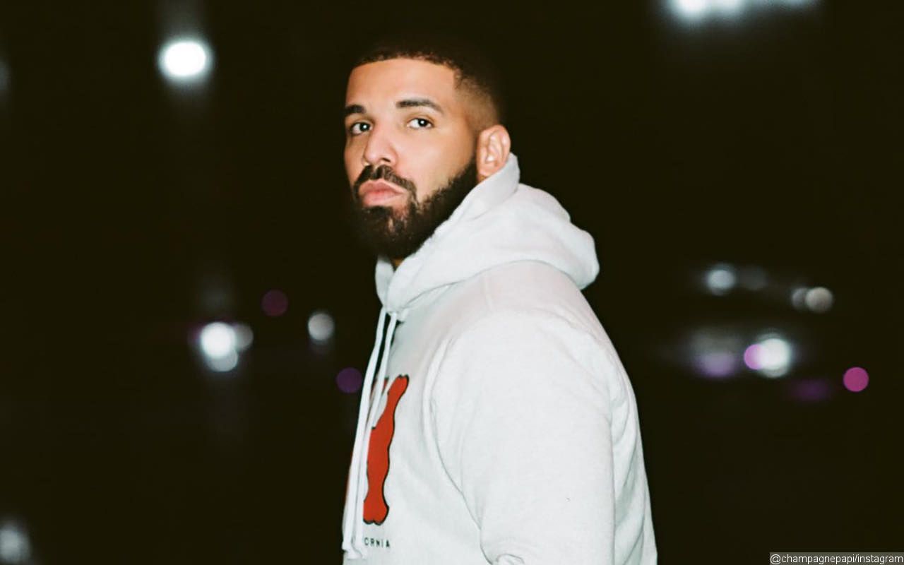 Drake Leaves Fans Upset After Cutting His Set Short at Lollapalooza ...