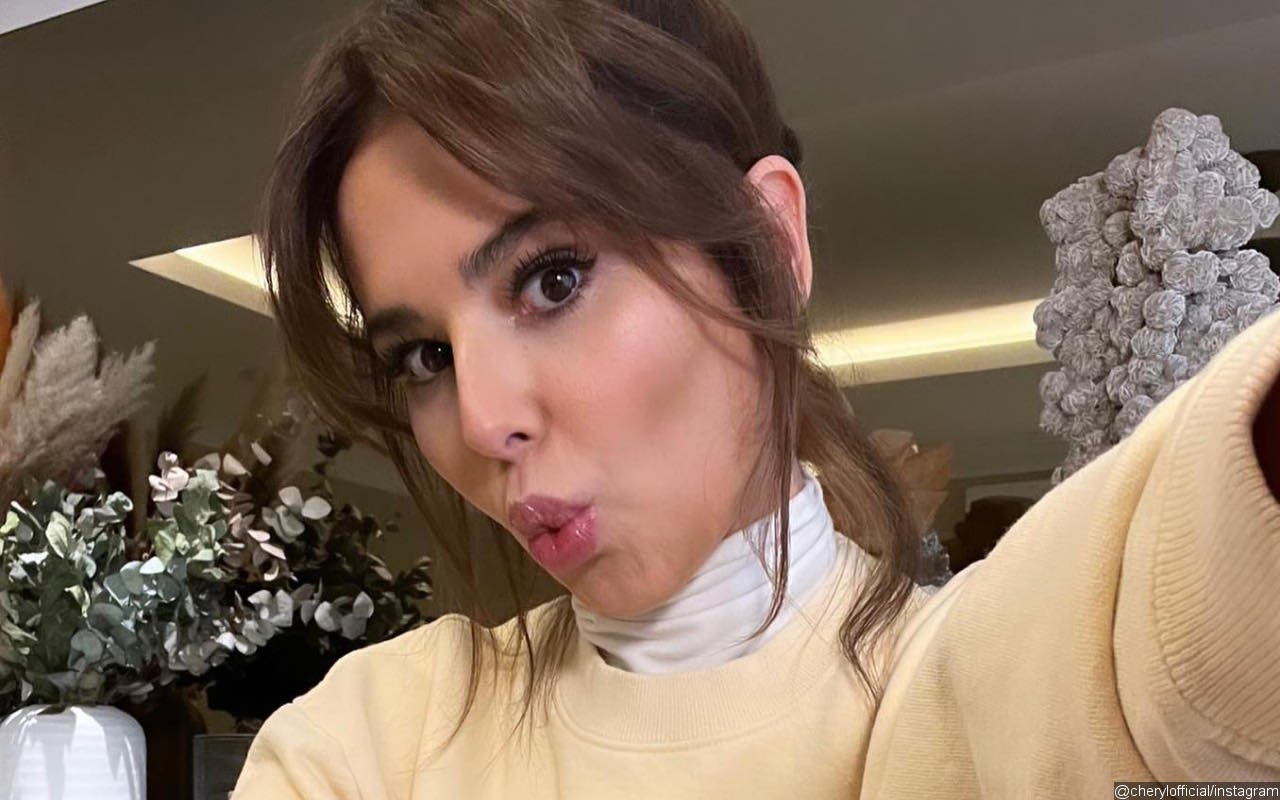 Cheryl Leaves Fans Disappointed After Pulling Out of '2:22 a Ghost Story' at Last Minute