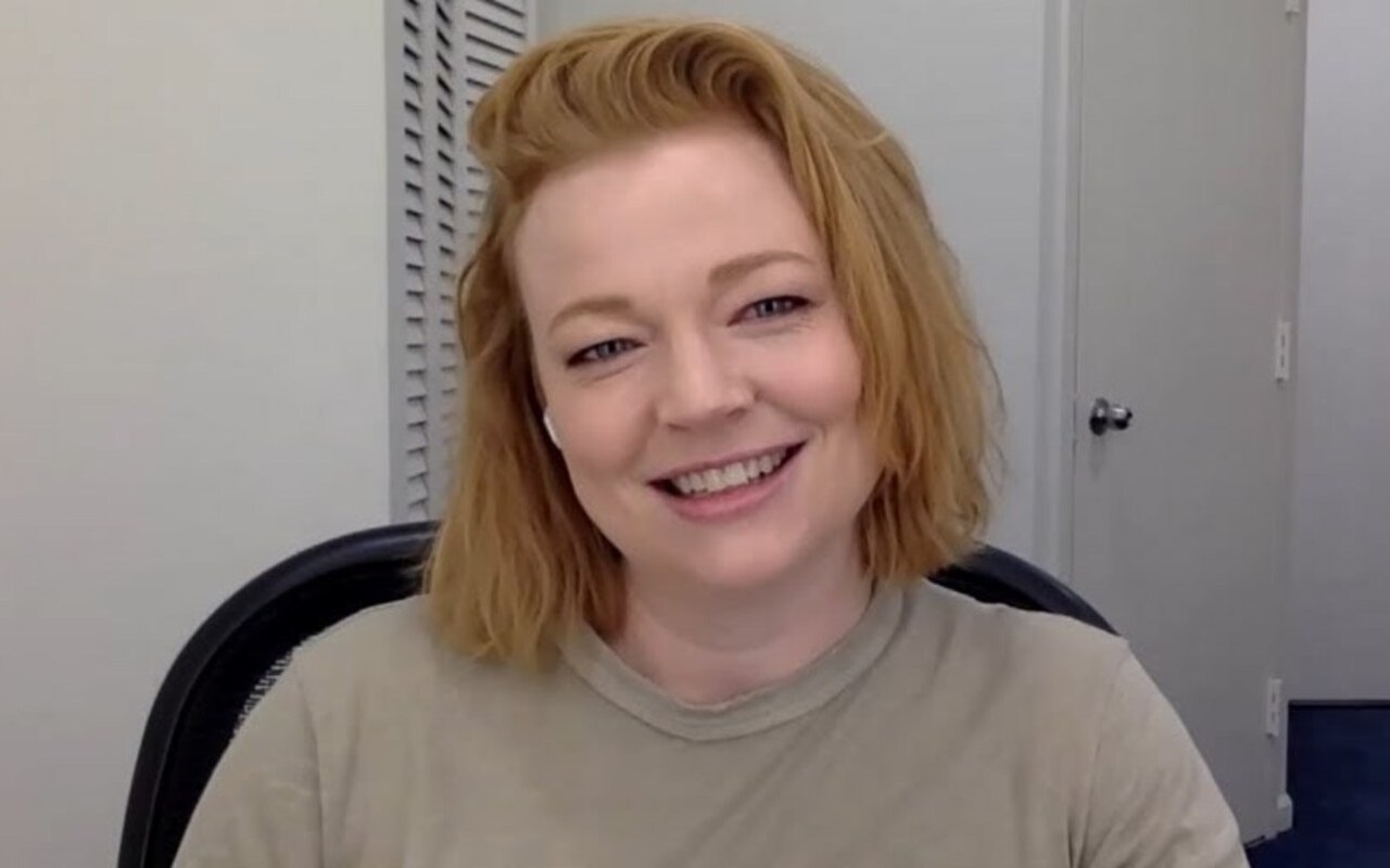 Sarah Snook Feels Great as She's Expecting Her First Child