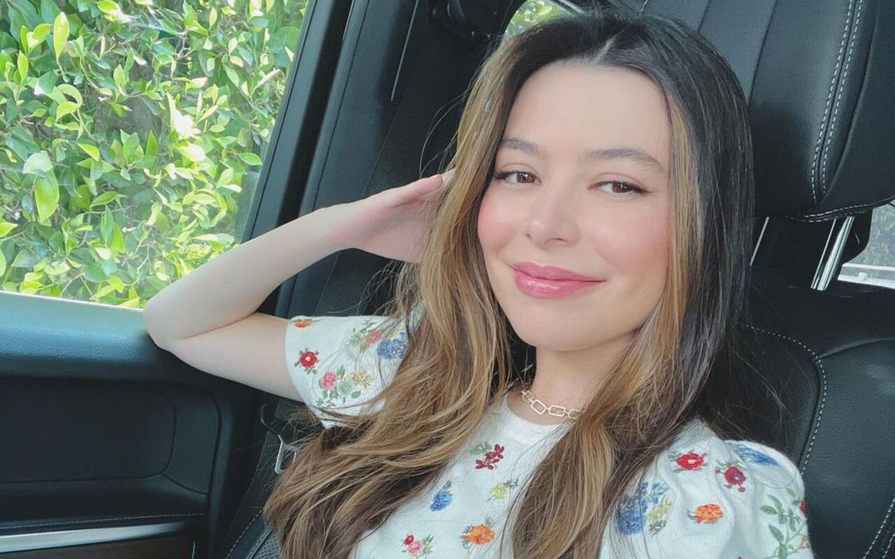 Miranda Cosgrove Reveals Holiday Plan Ahead of 30th Birthday