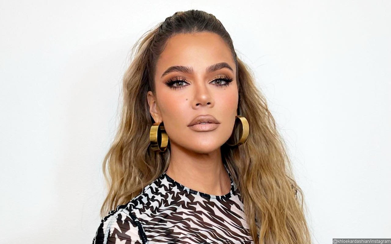 Khloe Kardashian Praised for Her 'Epic' Response to Troll Asking If She Misses Her 'Old Face' 