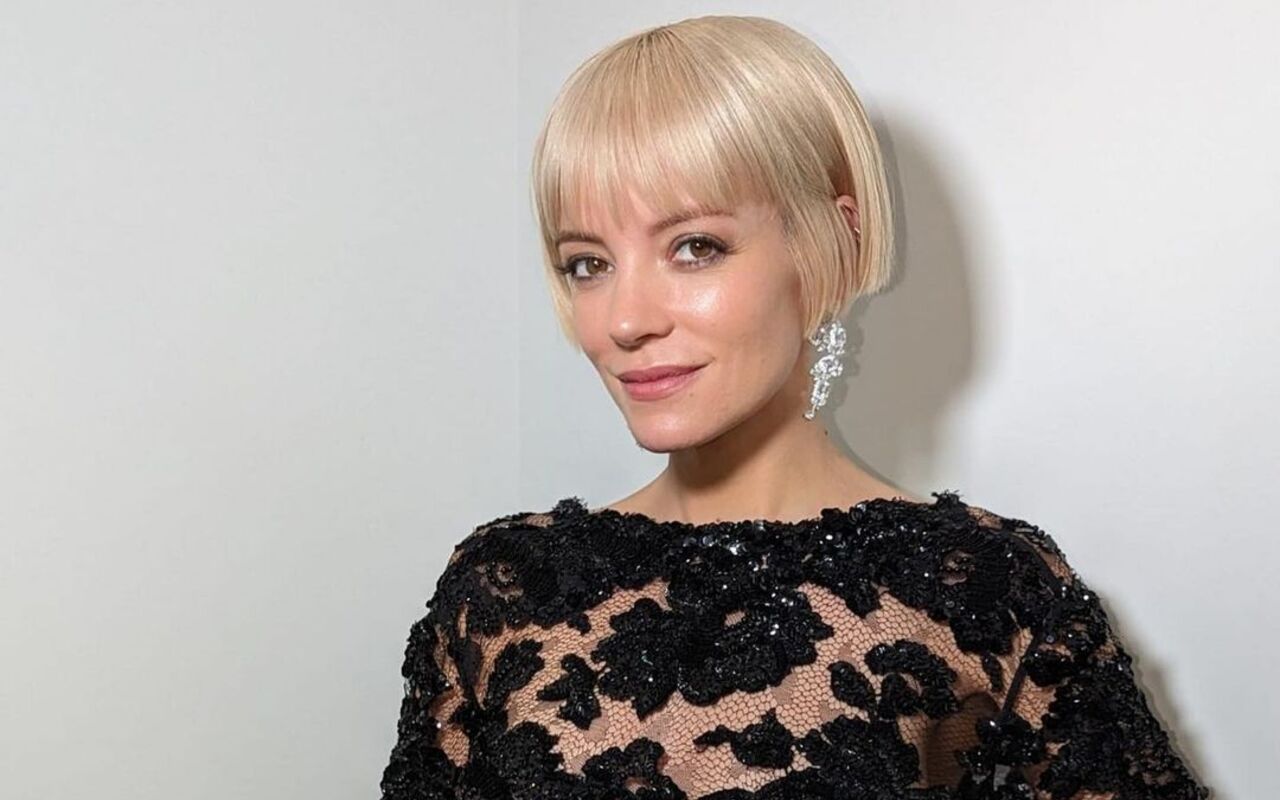 Lily Allen Unsurprised as She's Diagnosed With Adult ADHD Because It 'Sort of Runs' in Her Family