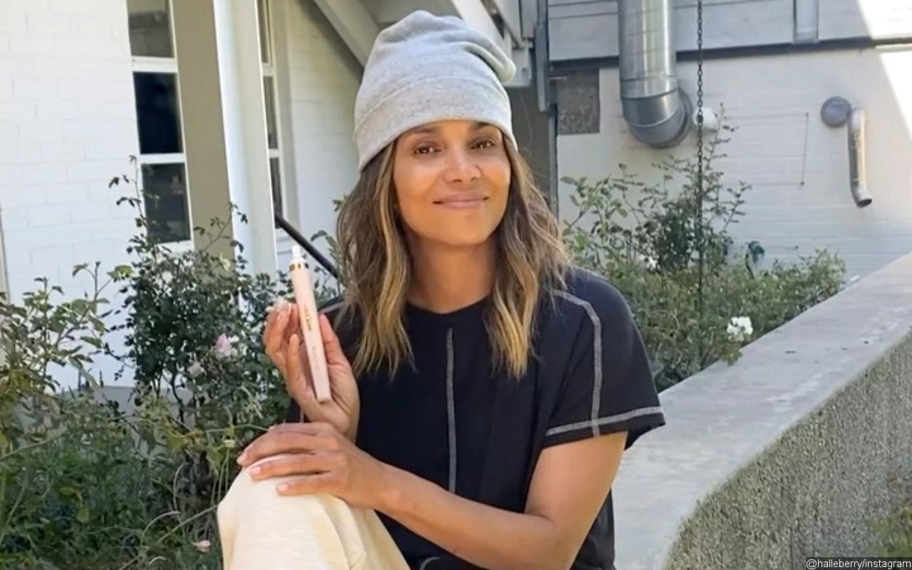 Halle Berry Bares All While Drinking Wine in New Pic