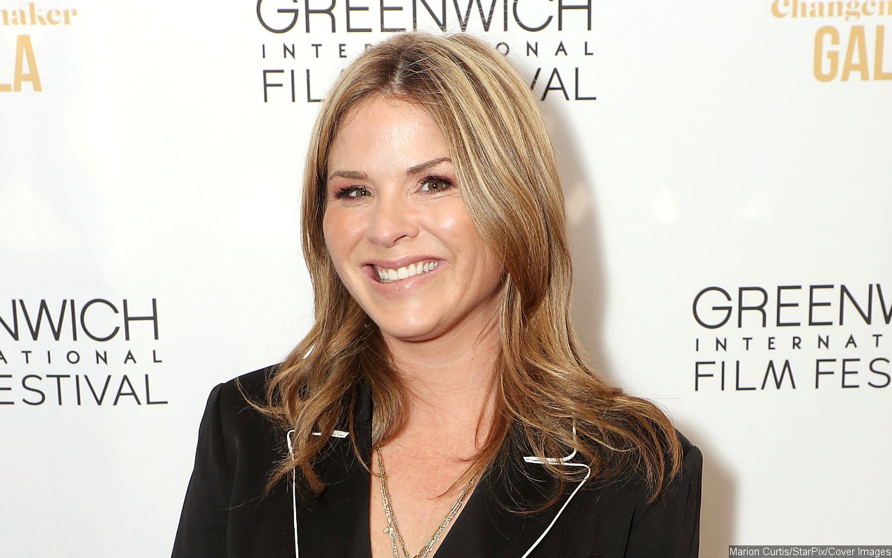 Jenna Bush Hager Reveals She's Once Dumped by Ex After He Saw Her in Bathing Suit 