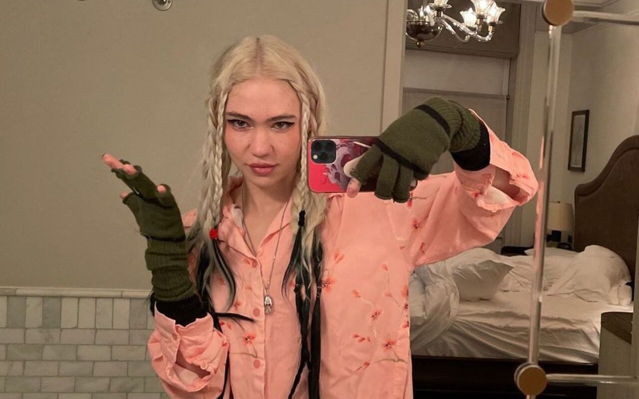 Grimes Cut Ties With Columbia Records
