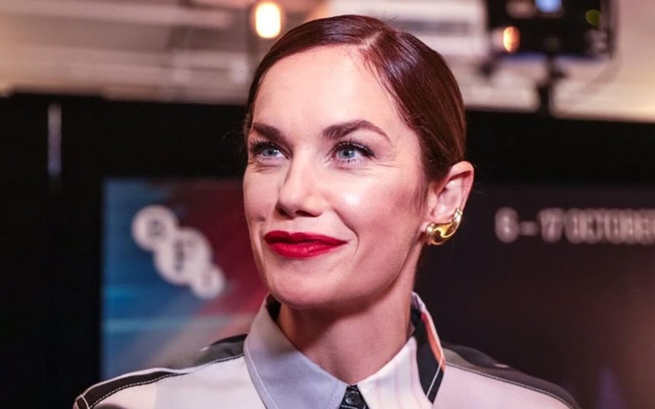 Ruth Wilson Laments That Actresses Are Not Allowed to 'Age on Screen' 