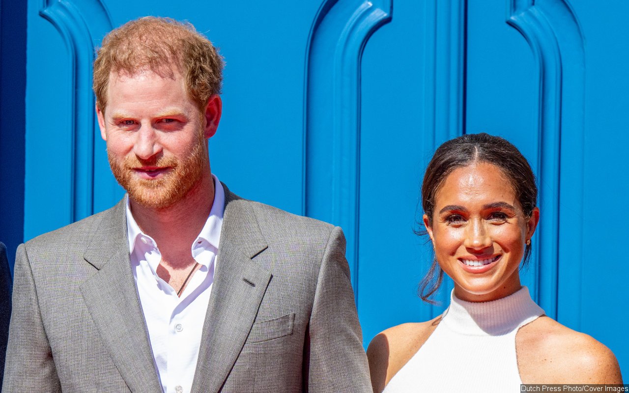 Meghan Markle and Prince Harry Debunk Pregnancy Rumors During Sushi Date 