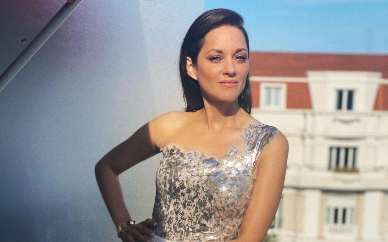 Marion Cotillard Talks About Falling Victim to 'Sick' People in Industry