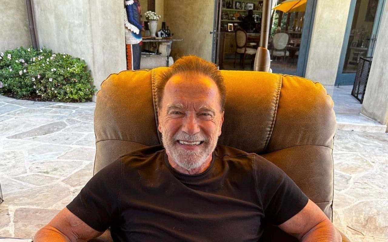 Arnold Schwarzenegger Not Allowed Breakfast Before Doing 200 Sit-Ups and Push-Ups as Child