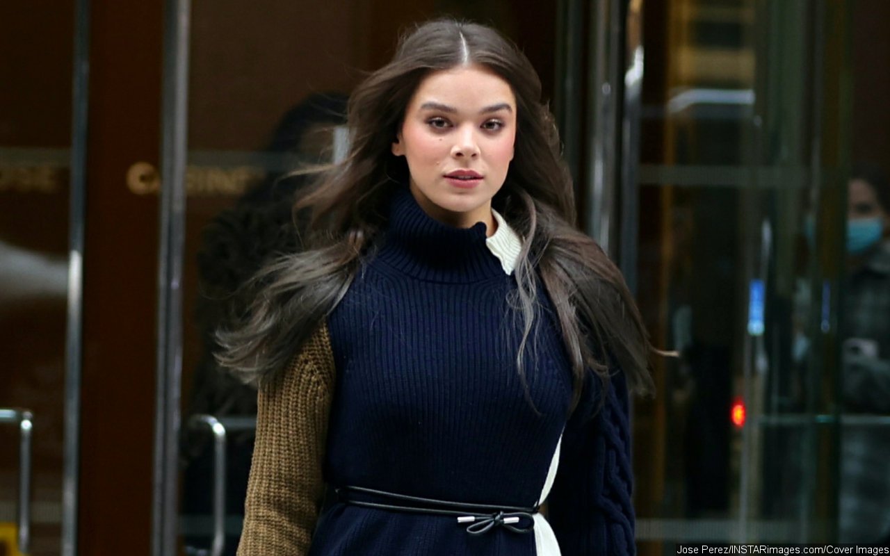 Hailee Steinfeld Credits Strong Women Around Her for Helping Shape Her Personality