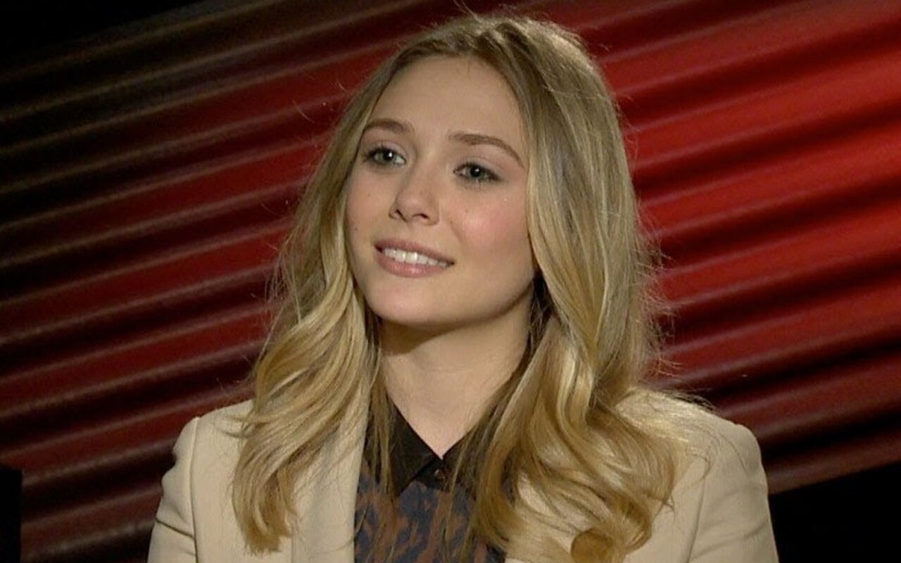 Elizabeth Olsen Warns Actors Against Signing Multi-Picture Deal With Marvel
