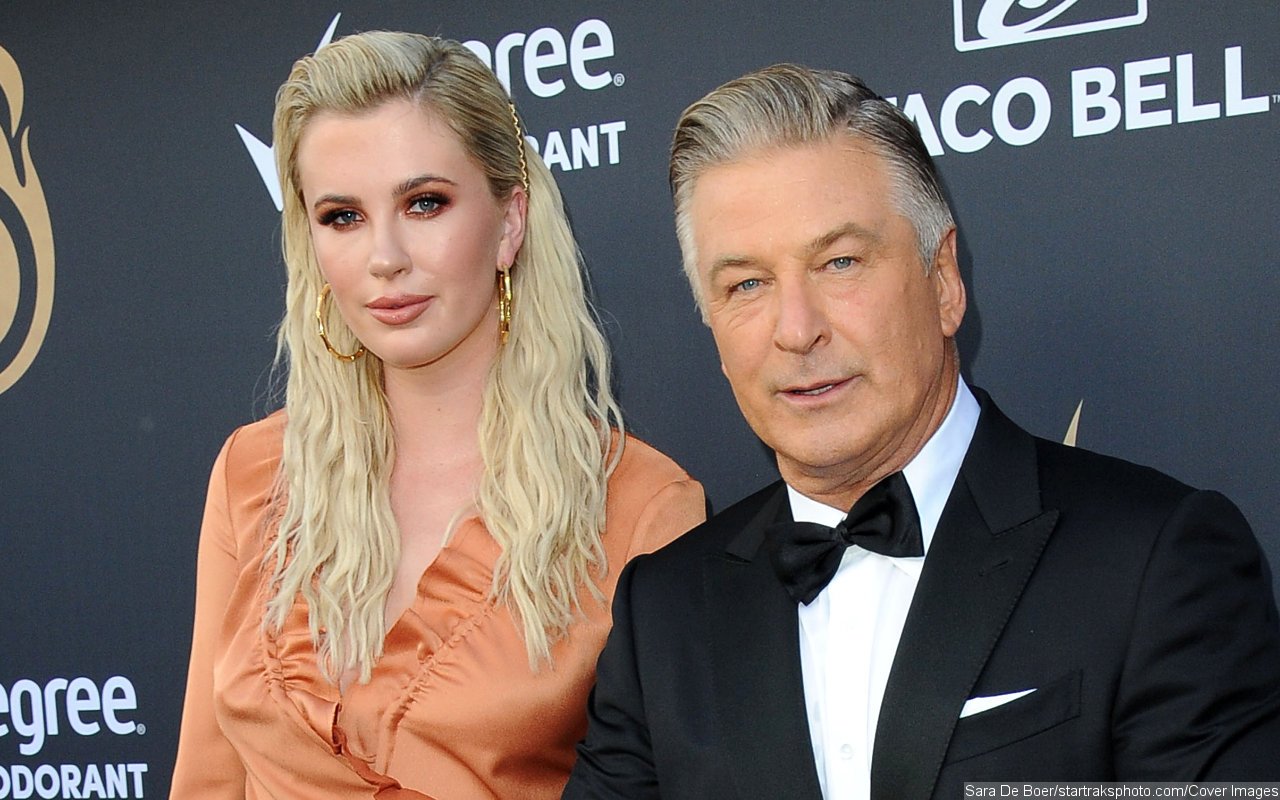 Ireland Baldwin Appears to Shade Dad Alec Baldwin After He Left Her Out of Tribute