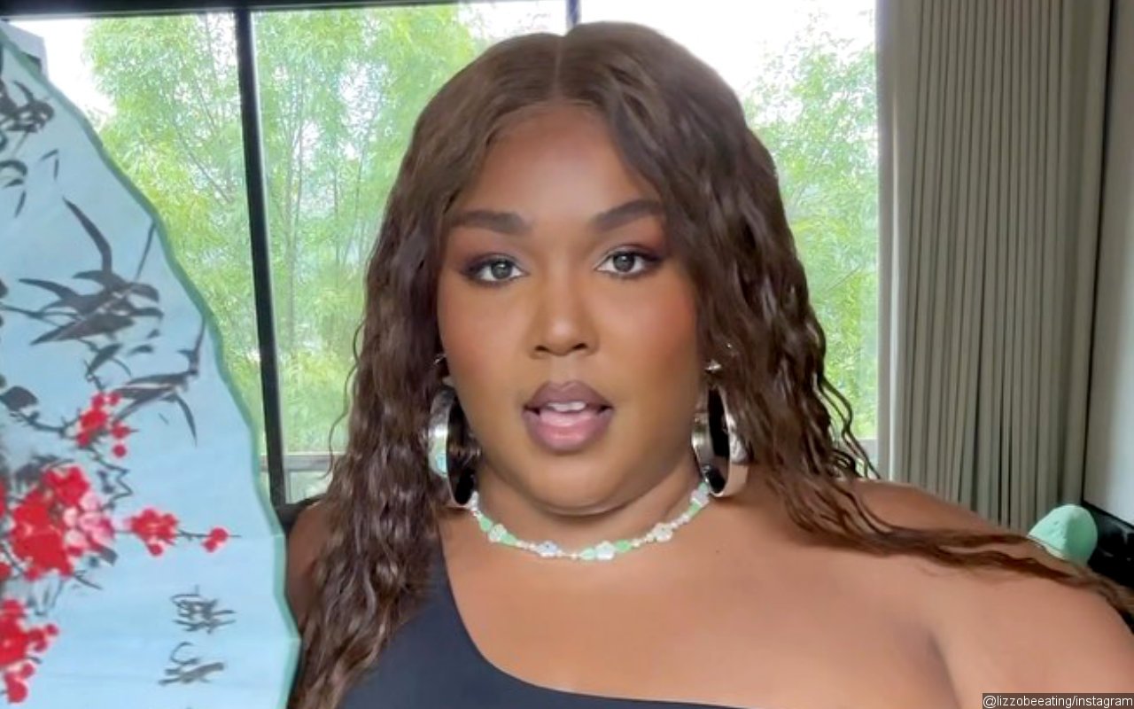 Lizzo Performs With Drag Queens in California to Celebrate Pride Month
