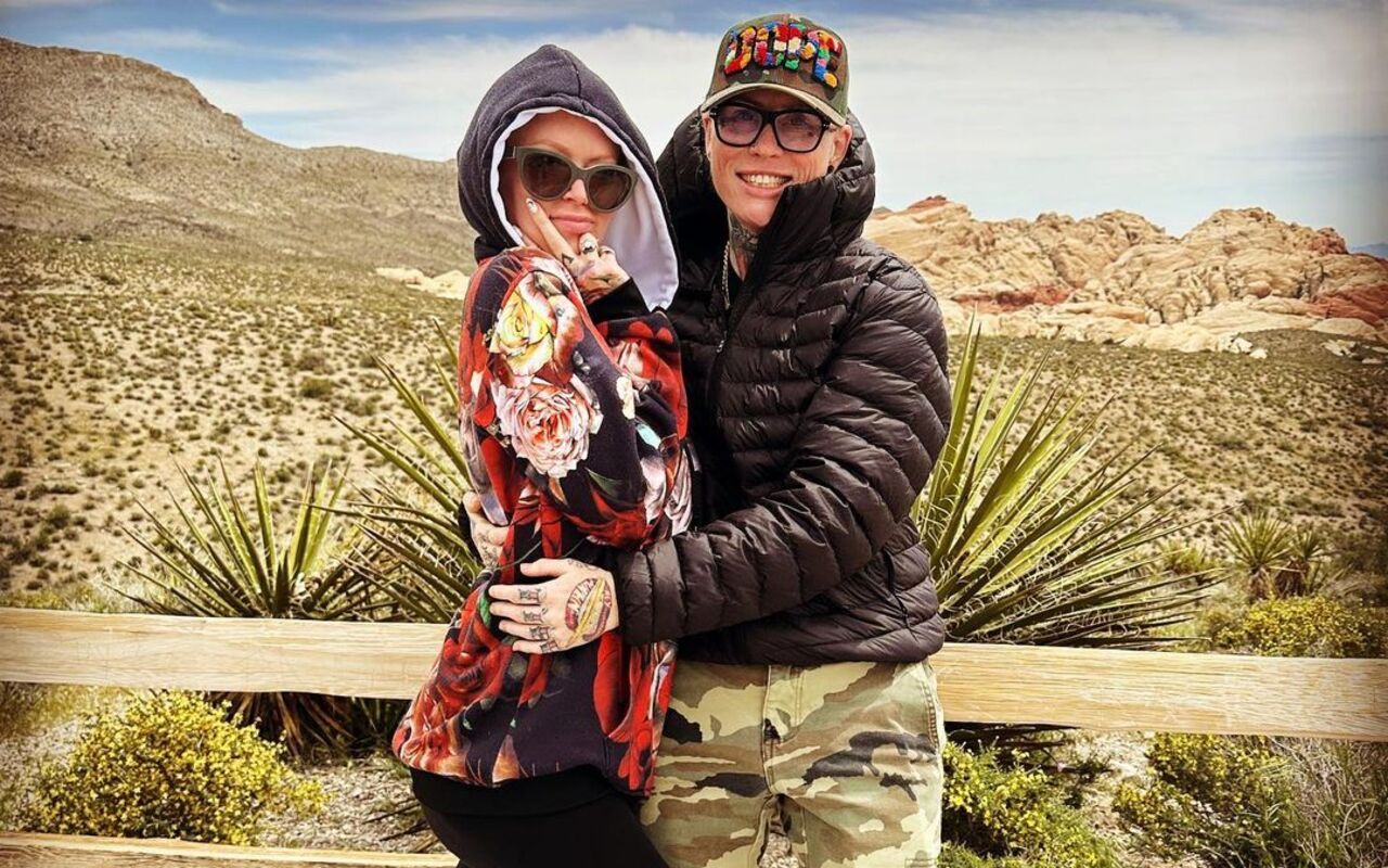 Jenna Jameson Marries Girlfriend in Las Vegas, Shares Wedding Pic