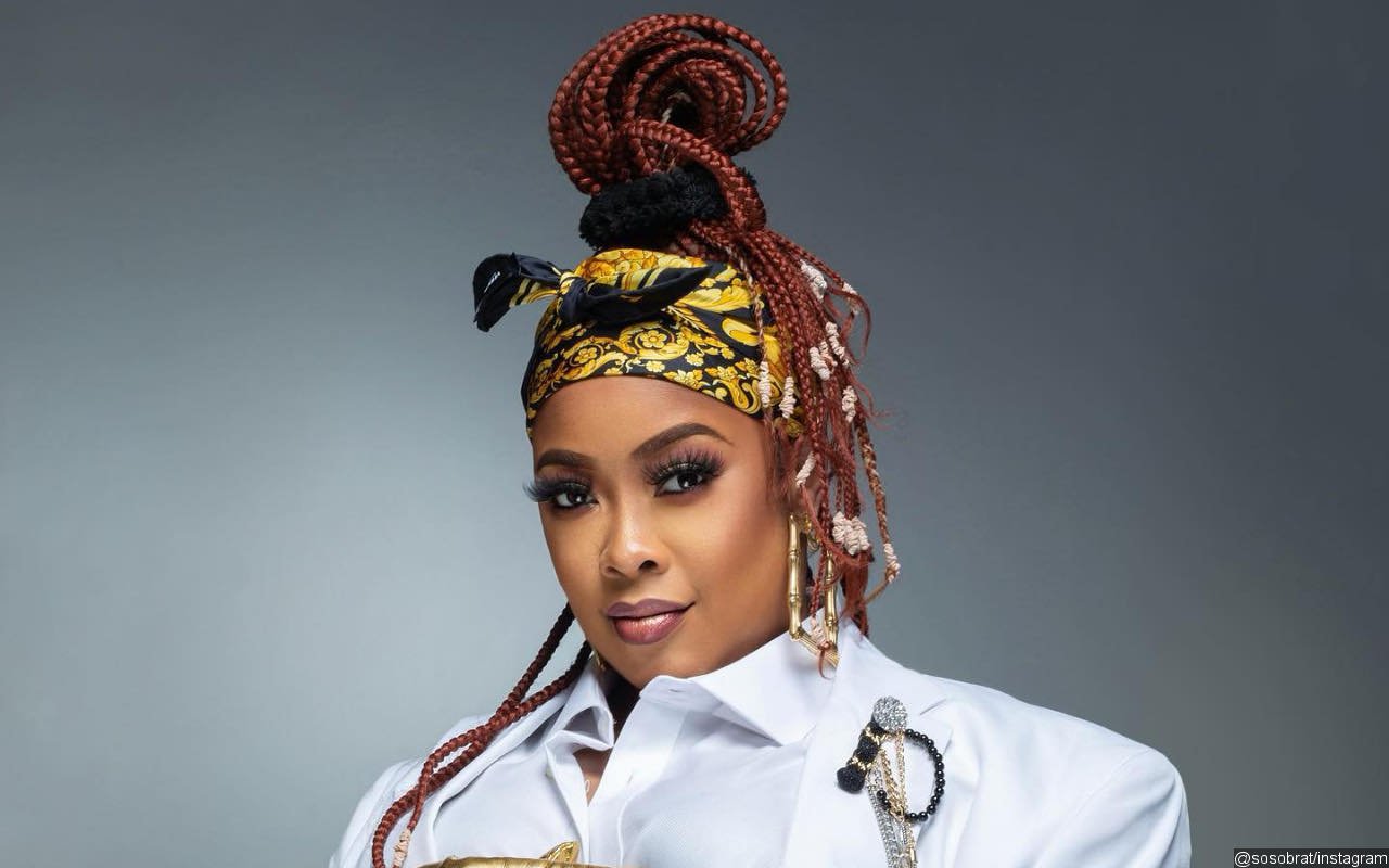 Da Brat Dances in Hospital Room Despite Being Put on Bed Rest Due to High Risk Pregnancy