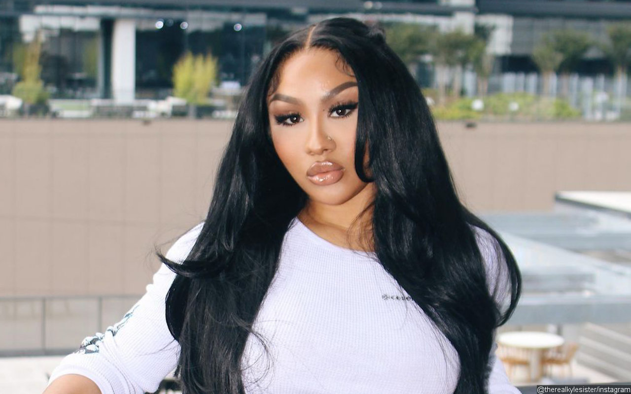 Ari Fletcher Called 'Delusional' for Denying She Got BBL