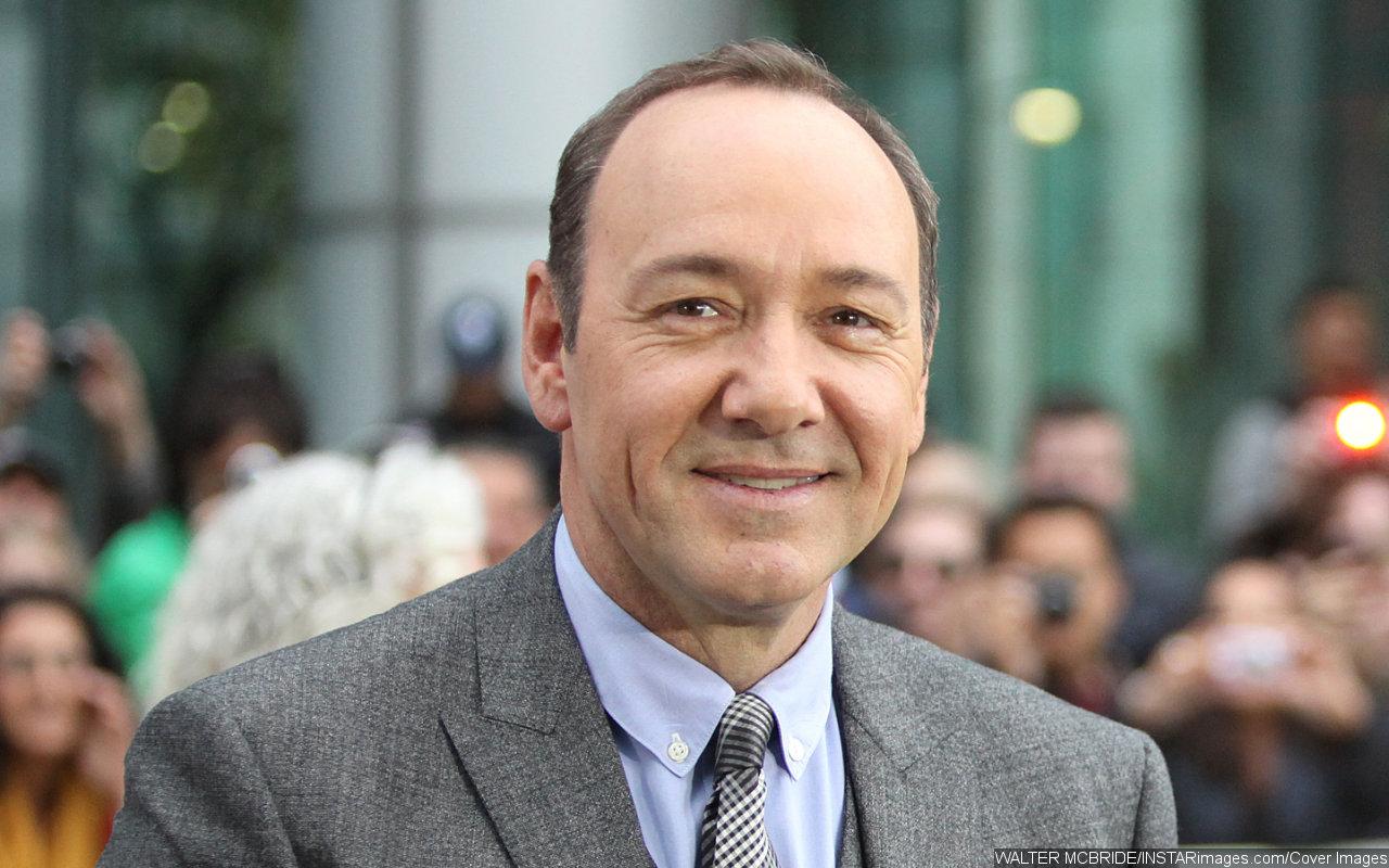 Kevin Spacey Labelled a 'Sexual Bully' on 1st Day of Sexual Assault Trial in London - Vimarsana News