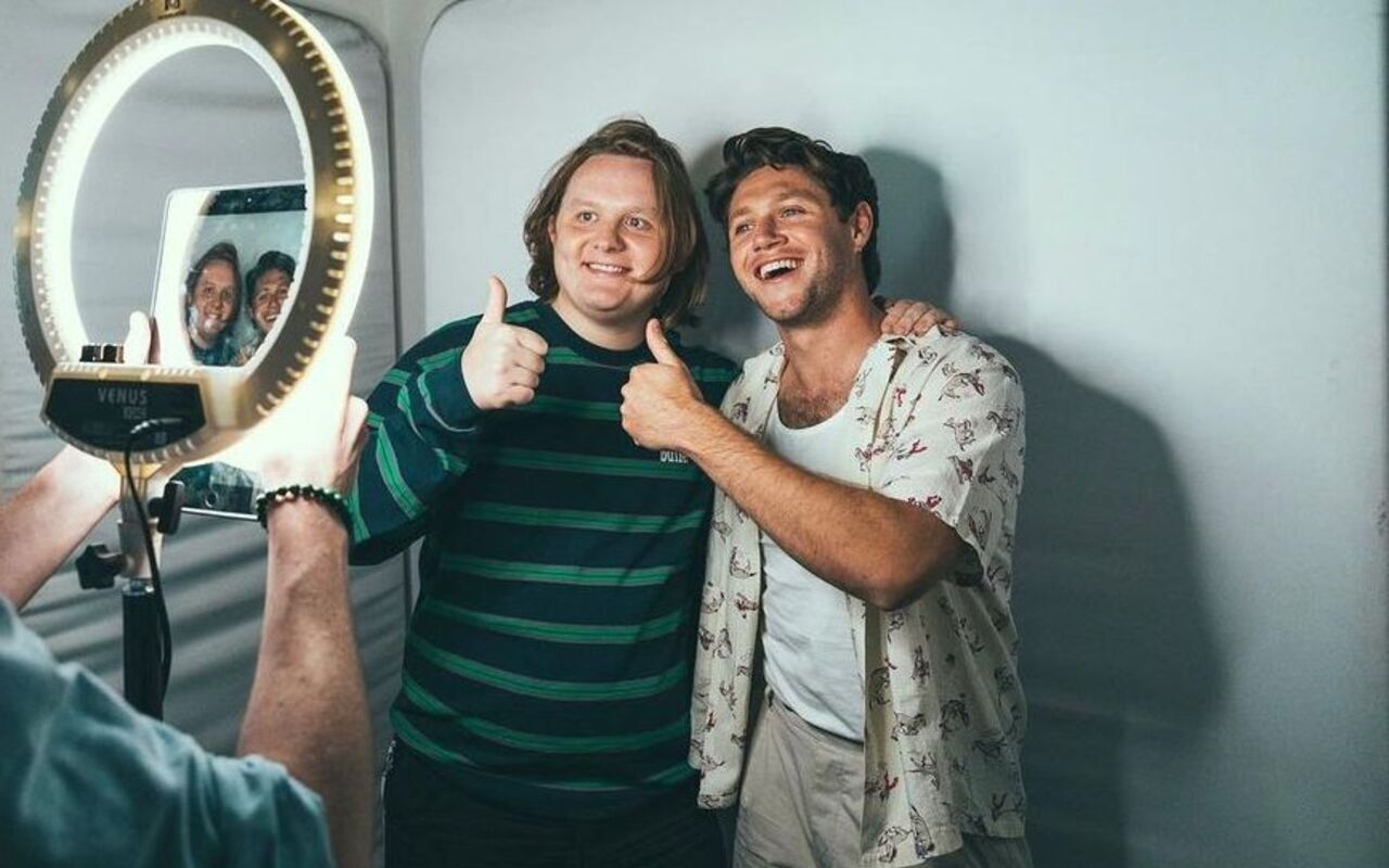 Niall Horan Glad His Pal Lewis Capaldi Takes Timeout During Tough Times